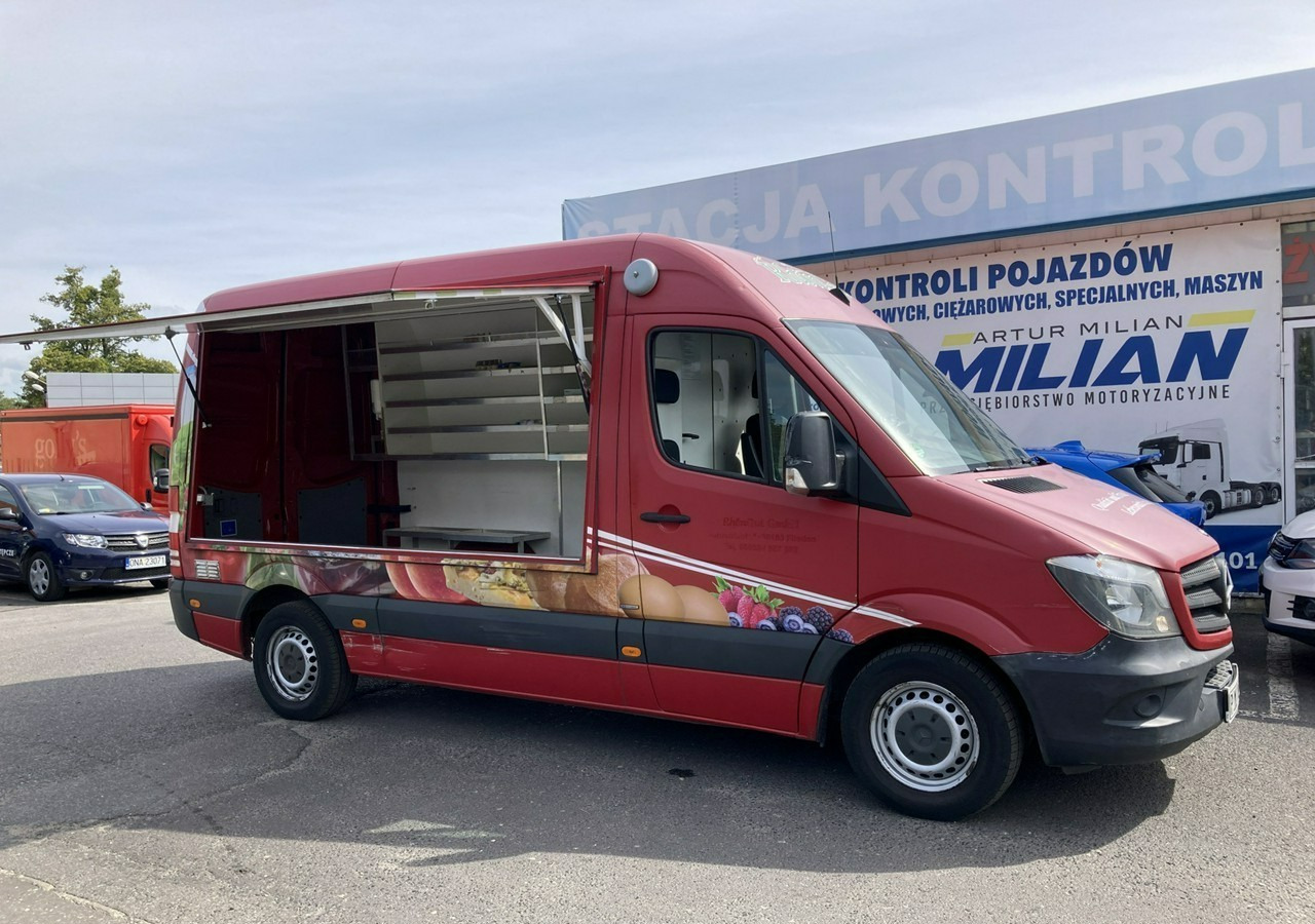 Mercedes-Benz Sprinter Autosklep pieczywa sklep Bar Gastronomiczny Food Truck Foodtruck 201 - Camión tienda: foto 1 Mercedes-Benz Sprinter Autosklep pieczywa sklep Bar Gastronomiczny Food Truck Foodtruck 201 - Camión tienda: foto 1