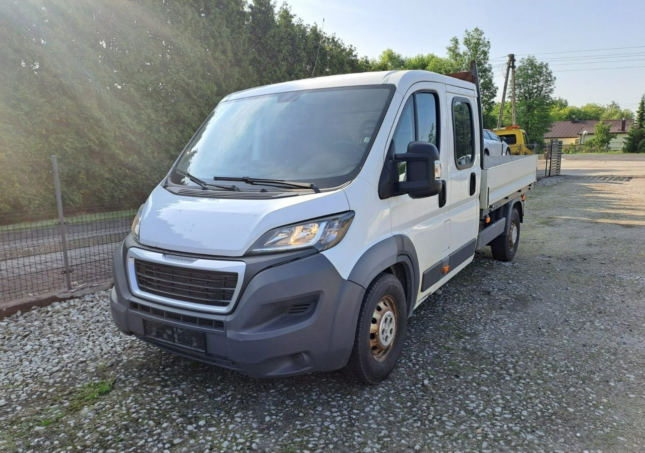 Peugeot Boxer Peugeot Boxer 2.0-130KM klima dokka Brygadówka doka 122tkm 2017 - Furgoneta caja abierta: foto 1 Peugeot Boxer Peugeot Boxer 2.0-130KM klima dokka Brygadówka doka 122tkm 2017 - Furgoneta caja abierta: foto 1