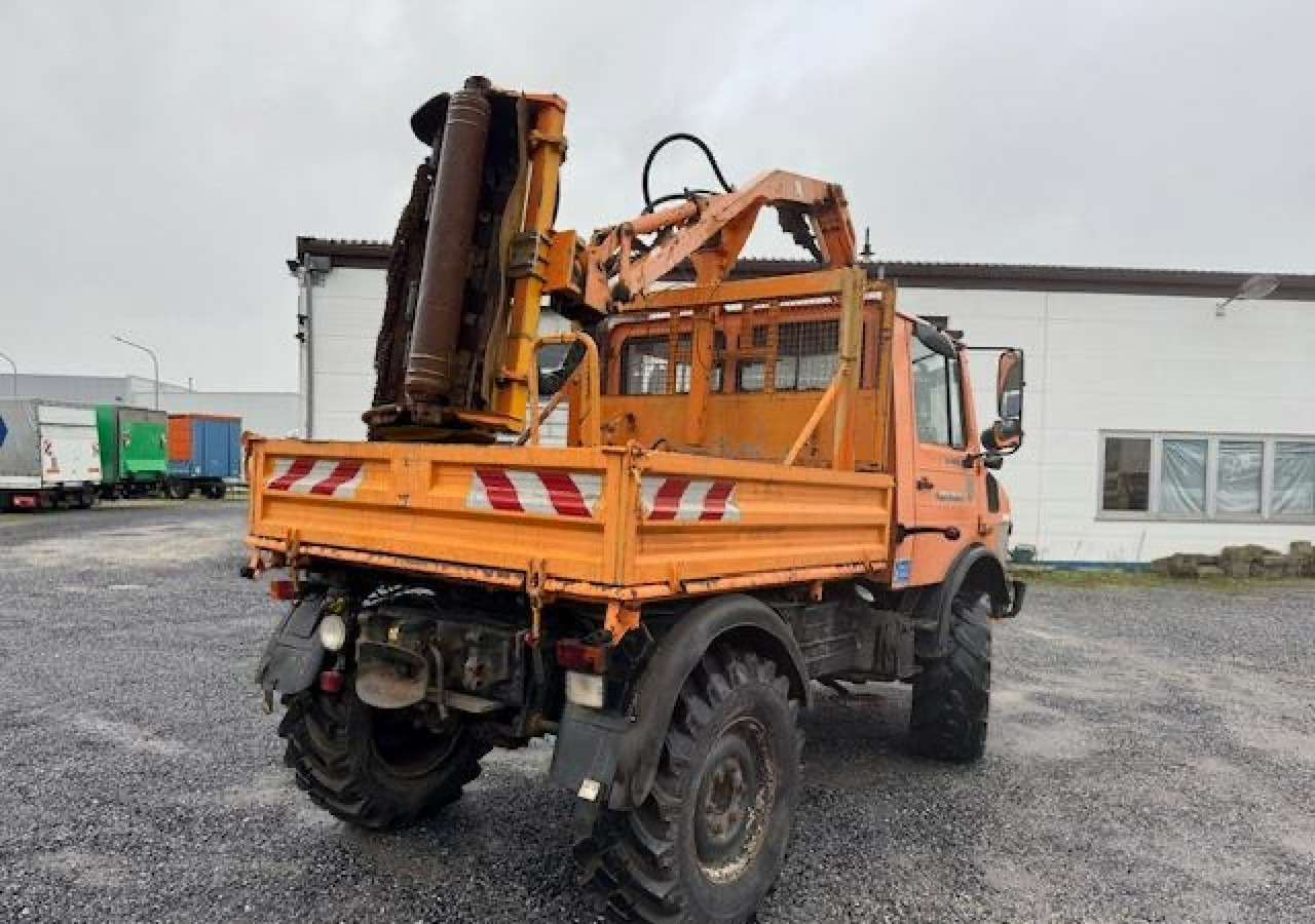 Inna Inny Unimog 1400 4X4 Kosiarka bijakowa teleskopowa - Vehículo municipal: foto 3 Inna Inny Unimog 1400 4X4 Kosiarka bijakowa teleskopowa - Vehículo municipal: foto 3