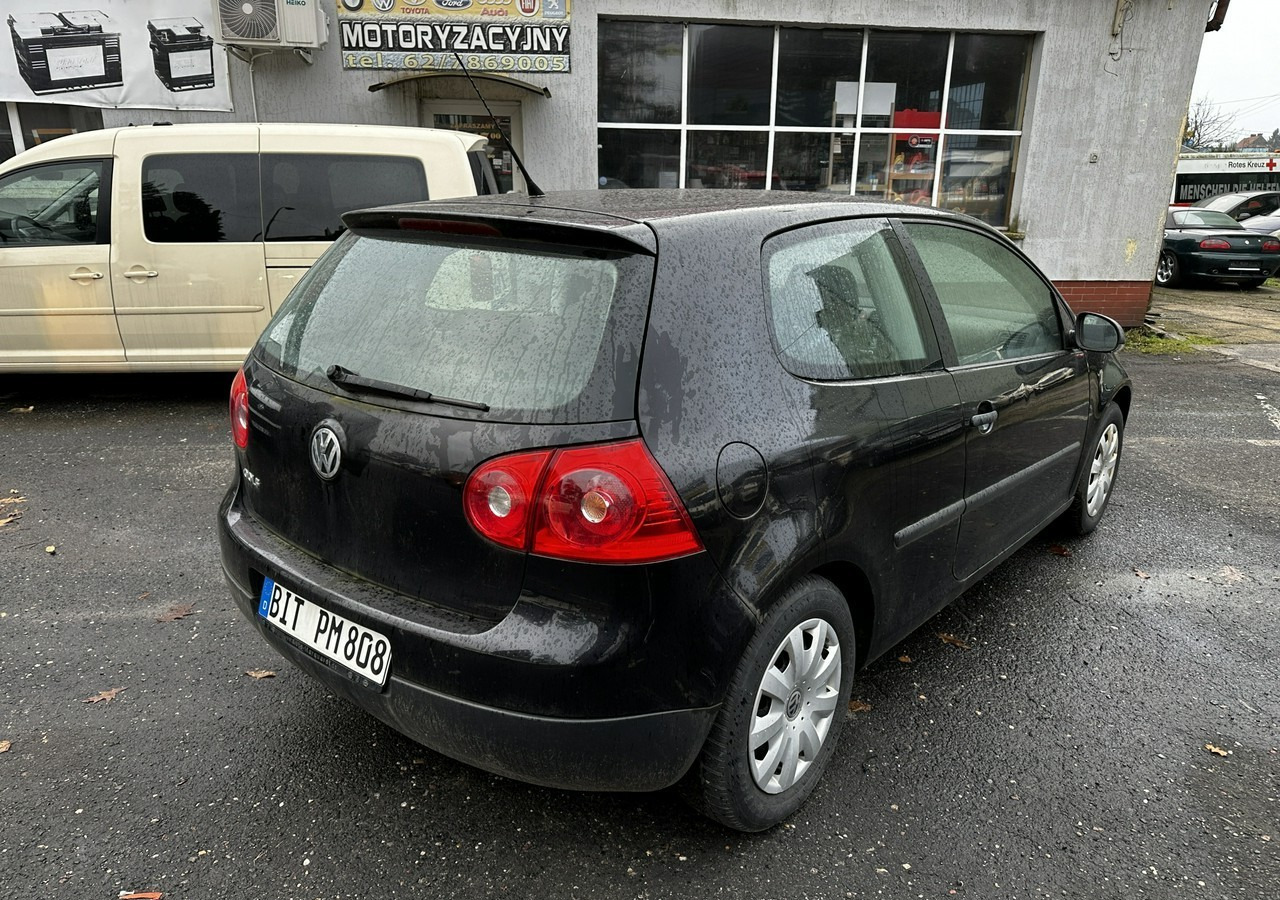 Volkswagen Golf V Golf V 1,4-80KM Klima 2007 - Coche: foto 2 Volkswagen Golf V Golf V 1,4-80KM Klima 2007 - Coche: foto 2