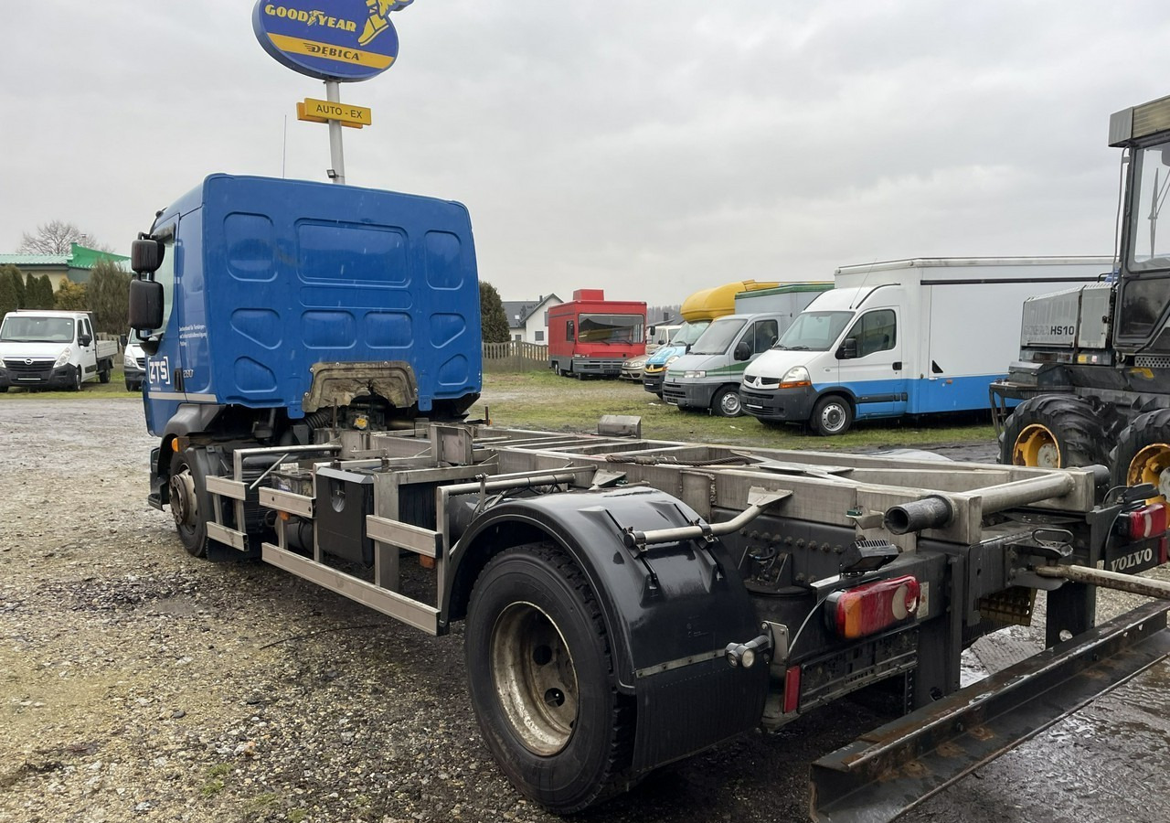 Volvo Inny Volvo Volvo FLB3C-280 Rama Klima 16000DMC 2016r EURO 6 - Camión chasis: foto 3 Volvo Inny Volvo Volvo FLB3C-280 Rama Klima 16000DMC 2016r EURO 6 - Camión chasis: foto 3