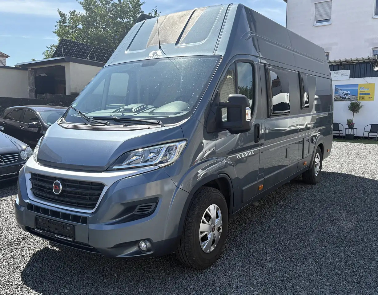 Adria Twin 640 SHX - Cámper: foto 1 Adria Twin 640 SHX - Cámper: foto 1