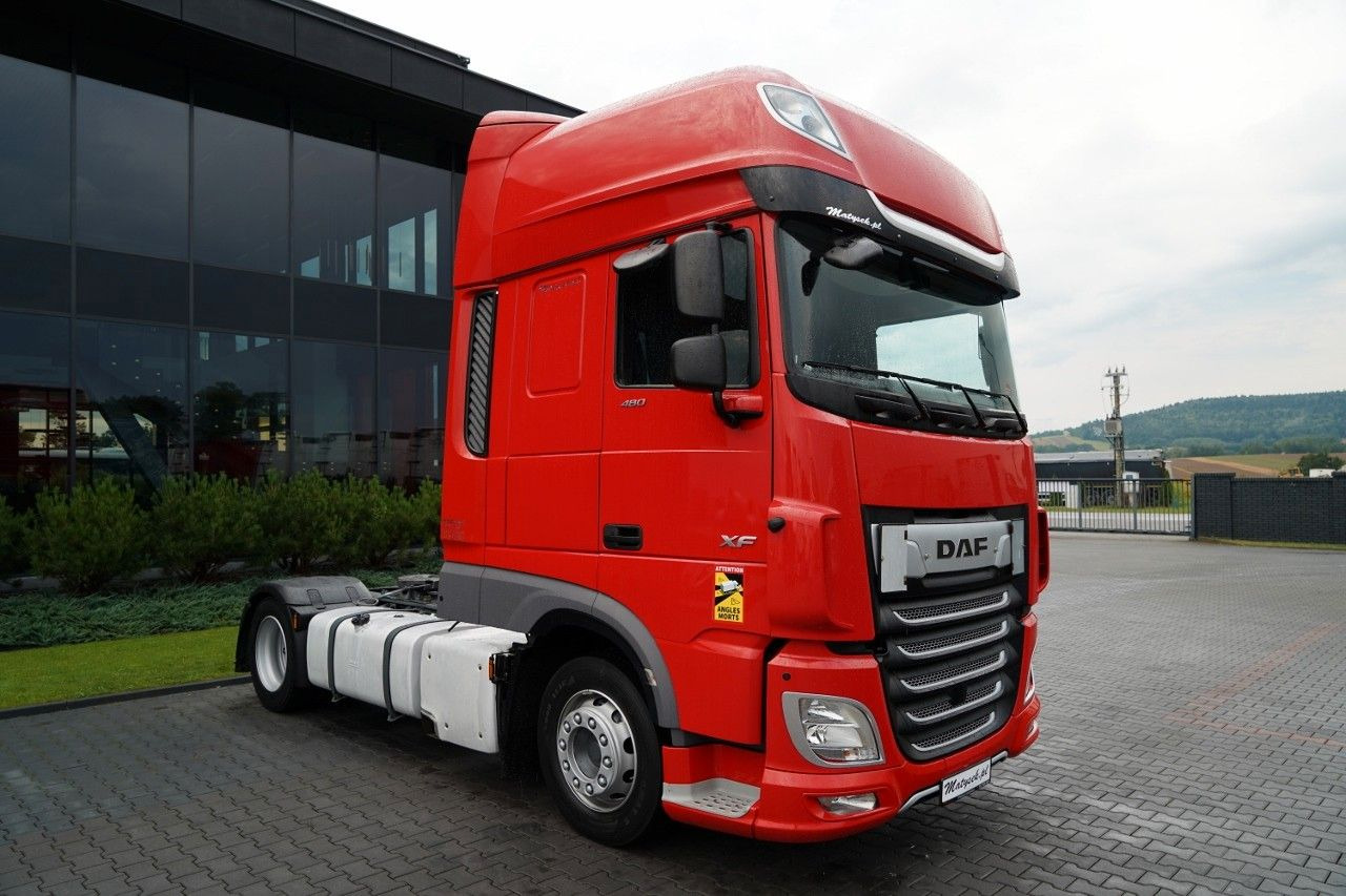 DAF XF 480 / LOW DECK / MEGA / 2021 / SSC / PO KONTR - Cabeza tractora: foto 2 DAF XF 480 / LOW DECK / MEGA / 2021 / SSC / PO KONTR - Cabeza tractora: foto 2