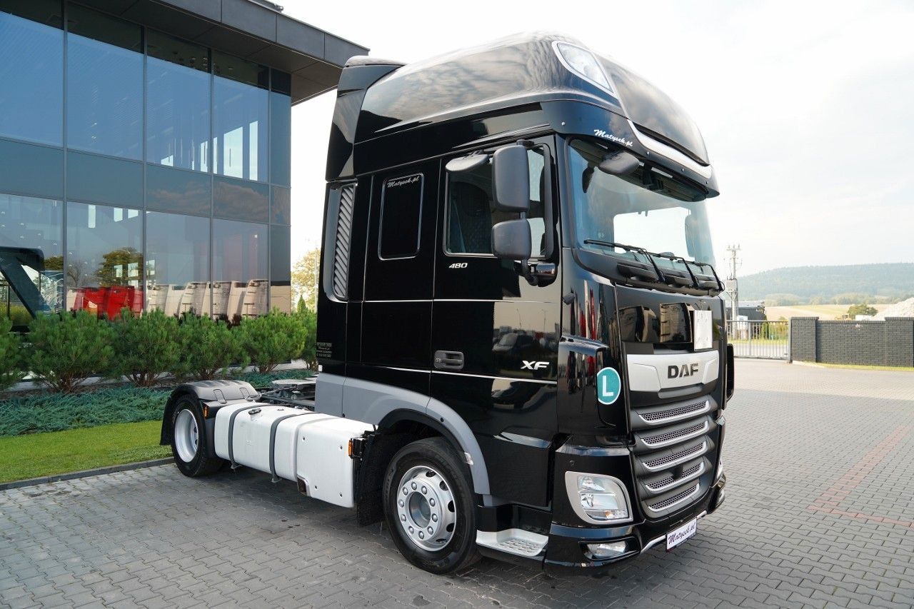 DAF XF 480 / MEGA / LOWDECK / I-PARK COOL / NOWE OPO - Cabeza tractora: foto 2 DAF XF 480 / MEGA / LOWDECK / I-PARK COOL / NOWE OPO - Cabeza tractora: foto 2