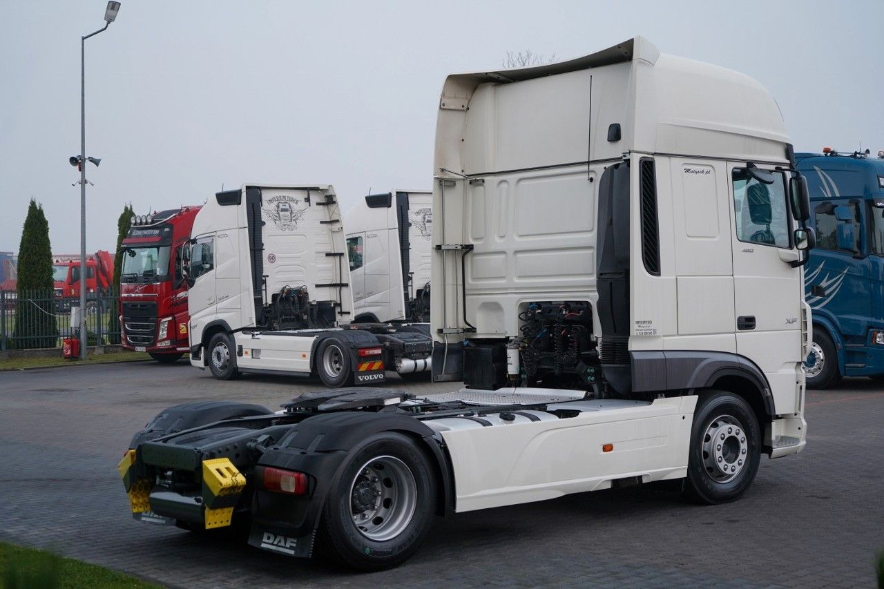 DAF XF 480 / SUPER SPACE CAB / OPONY 100% / 2021 ROK - Cabeza tractora: foto 5 DAF XF 480 / SUPER SPACE CAB / OPONY 100% / 2021 ROK - Cabeza tractora: foto 5