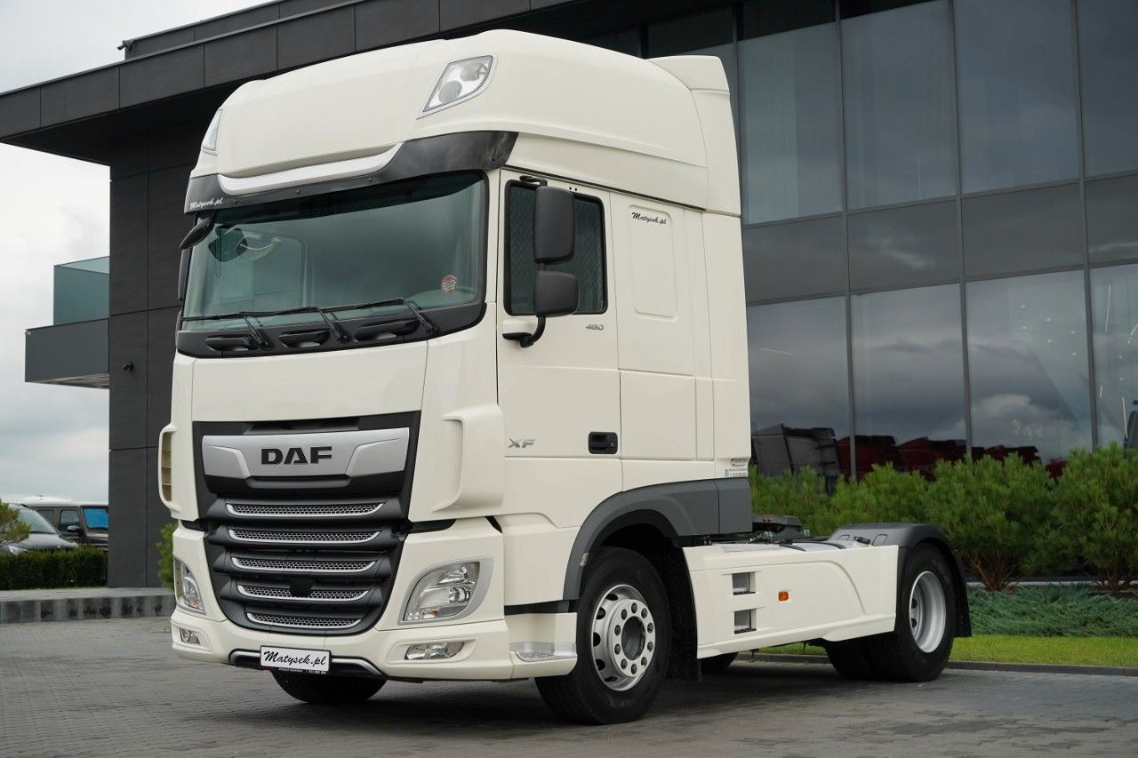 DAF XF 480 / SUPER SPACE CAB / OPONY 100% / 2021 ROK - Cabeza tractora: foto 1 DAF XF 480 / SUPER SPACE CAB / OPONY 100% / 2021 ROK - Cabeza tractora: foto 1