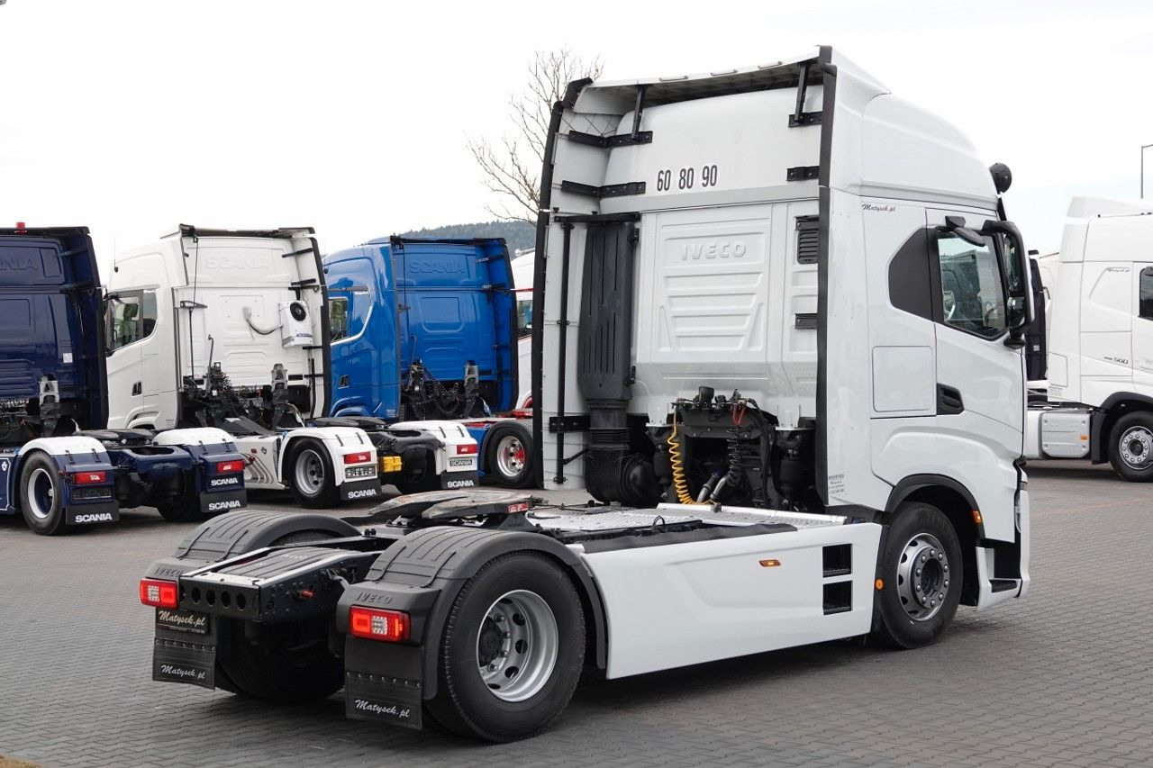 Iveco S-WAY / 510 / RETARDER / I-PARK COOL / PO KONTRA - Cabeza tractora: foto 5 Iveco S-WAY / 510 / RETARDER / I-PARK COOL / PO KONTRA - Cabeza tractora: foto 5