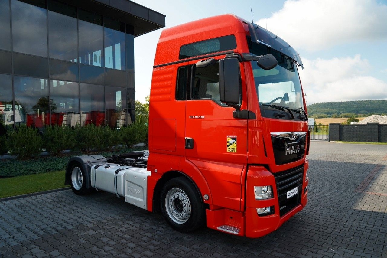 MAN TGX 18.510 / LOW DECK / MEGA / RETARDER / REGULO - Cabeza tractora: foto 4 MAN TGX 18.510 / LOW DECK / MEGA / RETARDER / REGULO - Cabeza tractora: foto 4