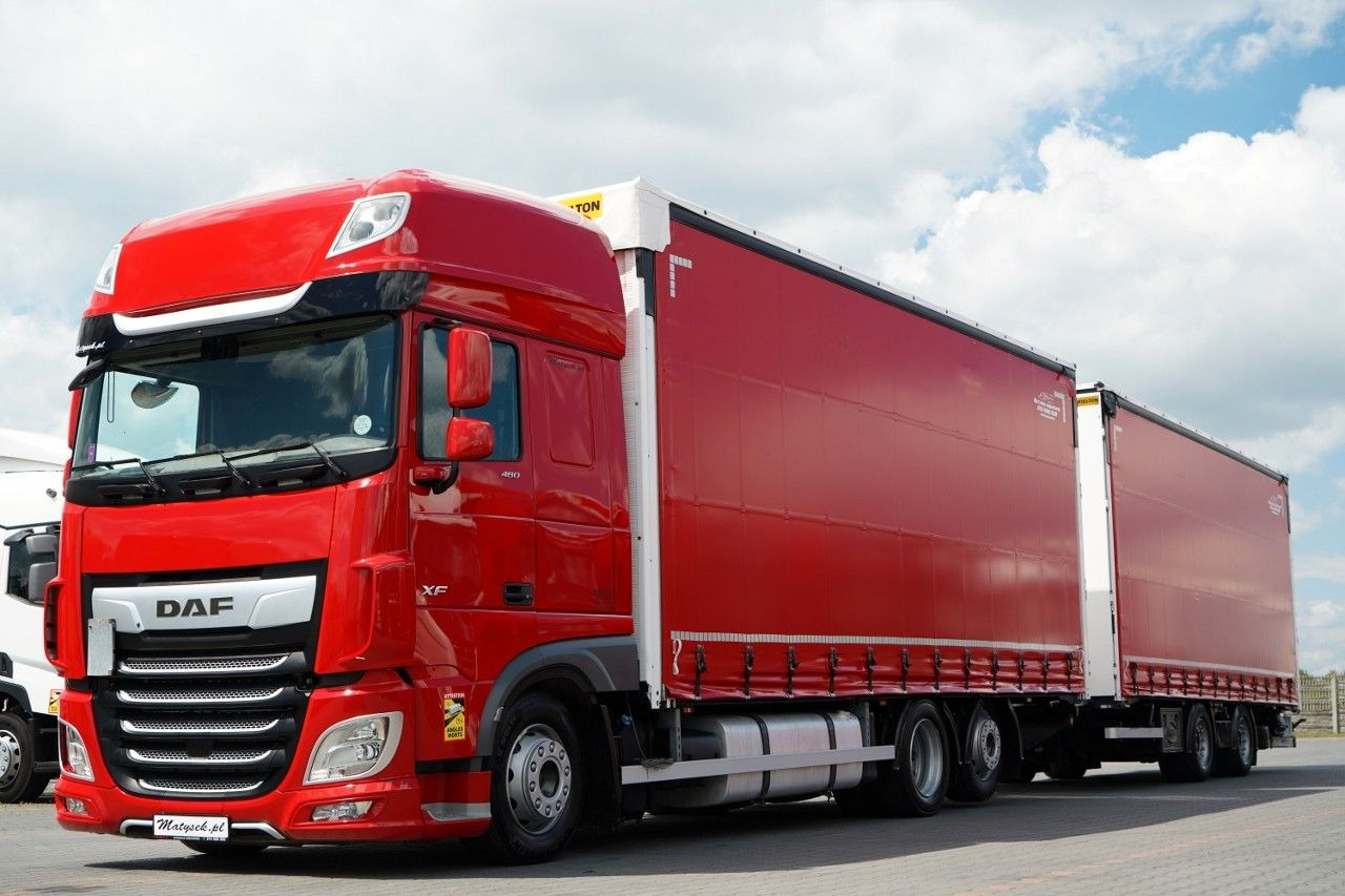 DAF XF 480 / ZESTAW TANDEM 120 M3 / PRZEJAZDOWY / WI - Camión lona: foto 1 DAF XF 480 / ZESTAW TANDEM 120 M3 / PRZEJAZDOWY / WI - Camión lona: foto 1