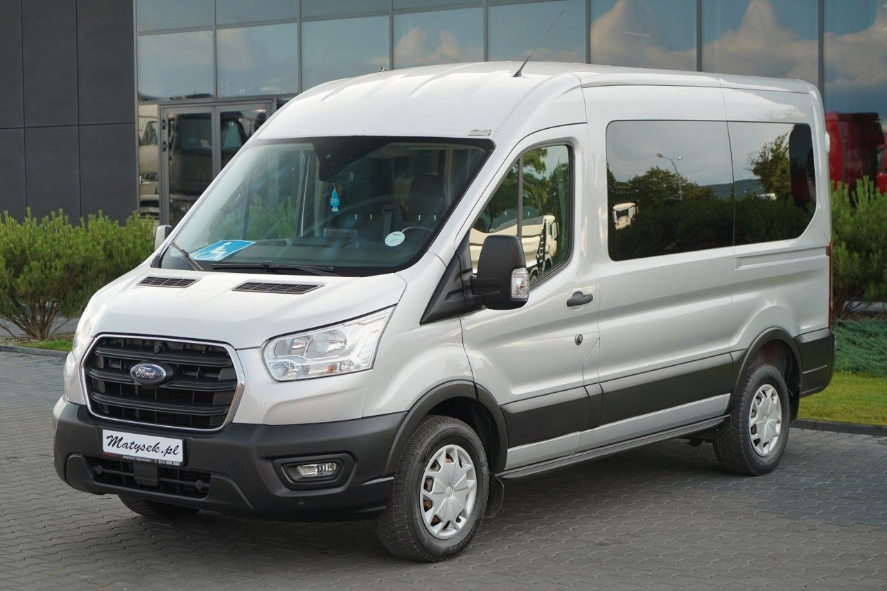 Ford TRANSIT / 6 miejsc + Najazd na wózek / Dla osób - Furgoneta de pasajeros: foto 5 Ford TRANSIT / 6 miejsc + Najazd na wózek / Dla osób - Furgoneta de pasajeros: foto 5