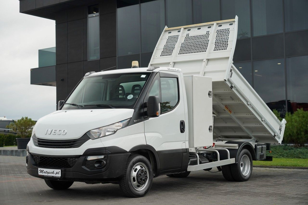 Iveco 35-140 / WYWROTKA TYLNOZSYPOWA / BLIŹNIAK / SKRZ - Furgoneta basculante: foto 1 Iveco 35-140 / WYWROTKA TYLNOZSYPOWA / BLIŹNIAK / SKRZ - Furgoneta basculante: foto 1