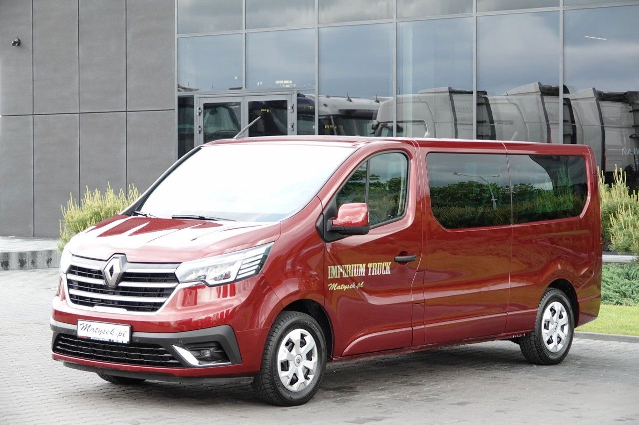 Renault TRAFIC III / BUS / 9 MIEJSC / 2022 ROK / PIERWSZ - Furgoneta de pasajeros: foto 2 Renault TRAFIC III / BUS / 9 MIEJSC / 2022 ROK / PIERWSZ - Furgoneta de pasajeros: foto 2