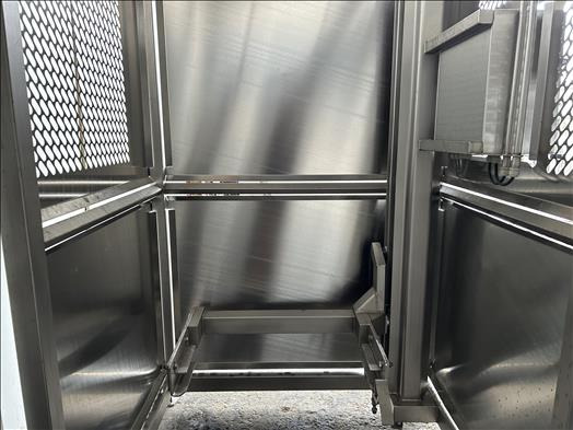 Syspal Totebin hoist - Maquinaria de alimentación: foto 4 Syspal Totebin hoist - Maquinaria de alimentación: foto 4