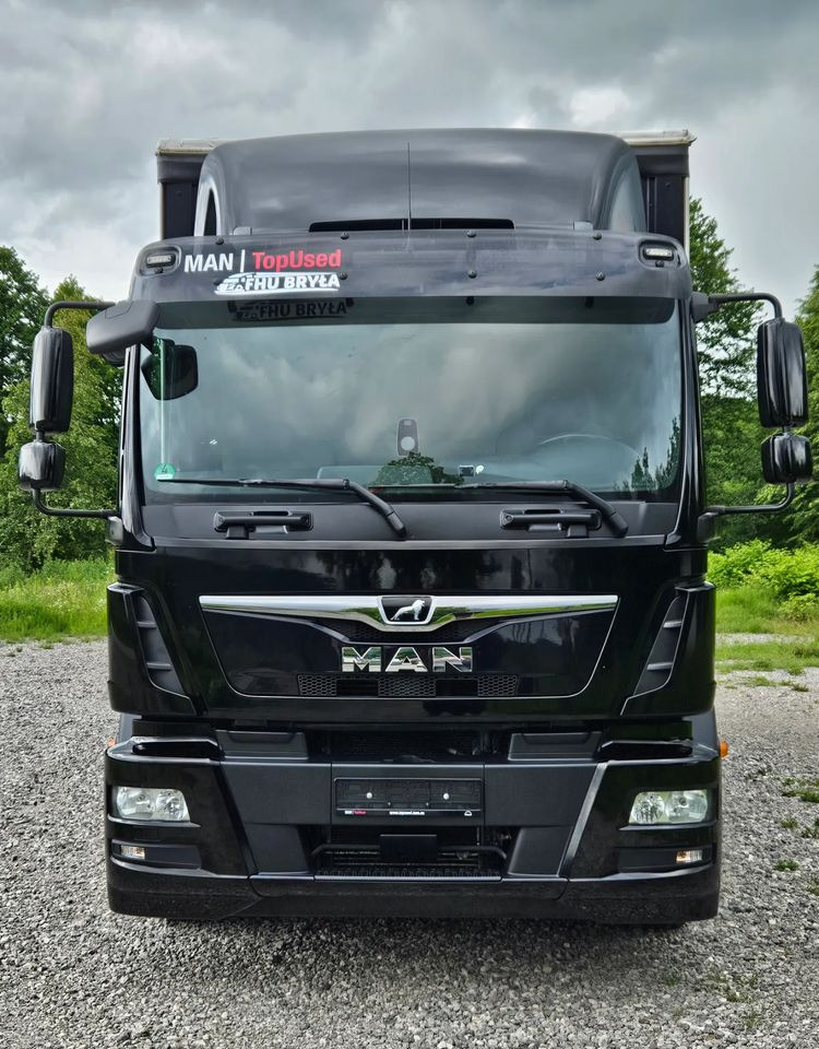 MAN TGM 12.290 / 15.290 / E6/ FIRANKA /BOCZNE DRZWI / BURTO-FIRANKA / 18PALET / WINDA / NISKI PRZEBIEG / 2018/ CAŁY NA PODUSZKACH / SERWISOWANY - Camión lona: foto 3 MAN TGM 12.290 / 15.290 / E6/ FIRANKA /BOCZNE DRZWI / BURTO-FIRANKA / 18PALET / WINDA / NISKI PRZEBIEG / 2018/ CAŁY NA PODUSZKACH / SERWISOWANY - Camión lona: foto 3