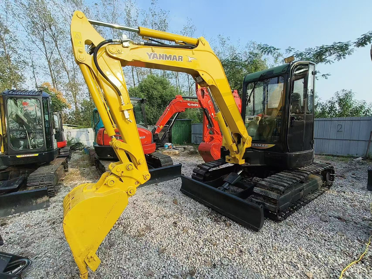YANMAR VIO45 - Miniexcavadora: foto 4 YANMAR VIO45 - Miniexcavadora: foto 4