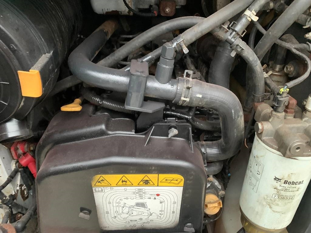 Minicargadora Bobcat S 66: foto 7