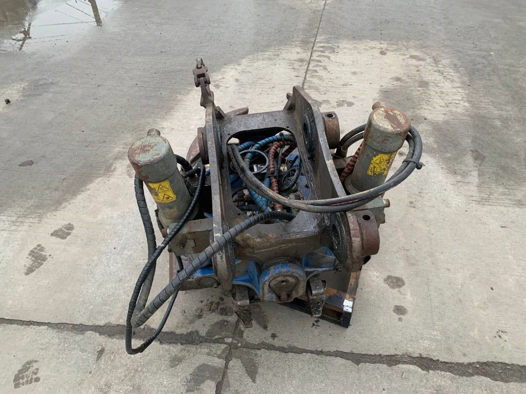 SMP ROTOTILT S60 - Implemento para Maquinaria de construcción: foto 5 SMP ROTOTILT S60 - Implemento para Maquinaria de construcción: foto 5