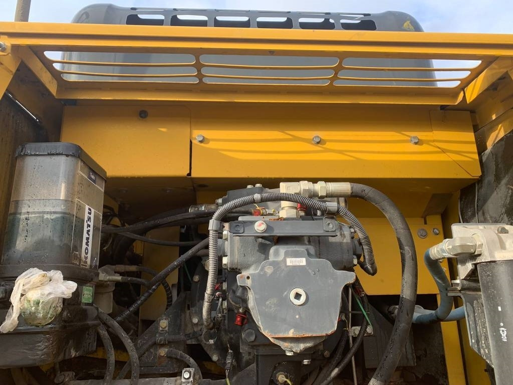 Excavadora de cadenas Komatsu PC 360 LC-10: foto 10