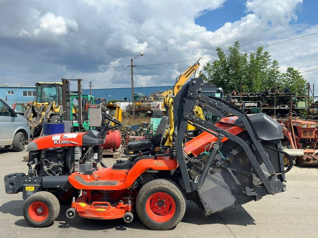 Kubota G 23-3HD - Cortacésped: foto 3 Kubota G 23-3HD - Cortacésped: foto 3