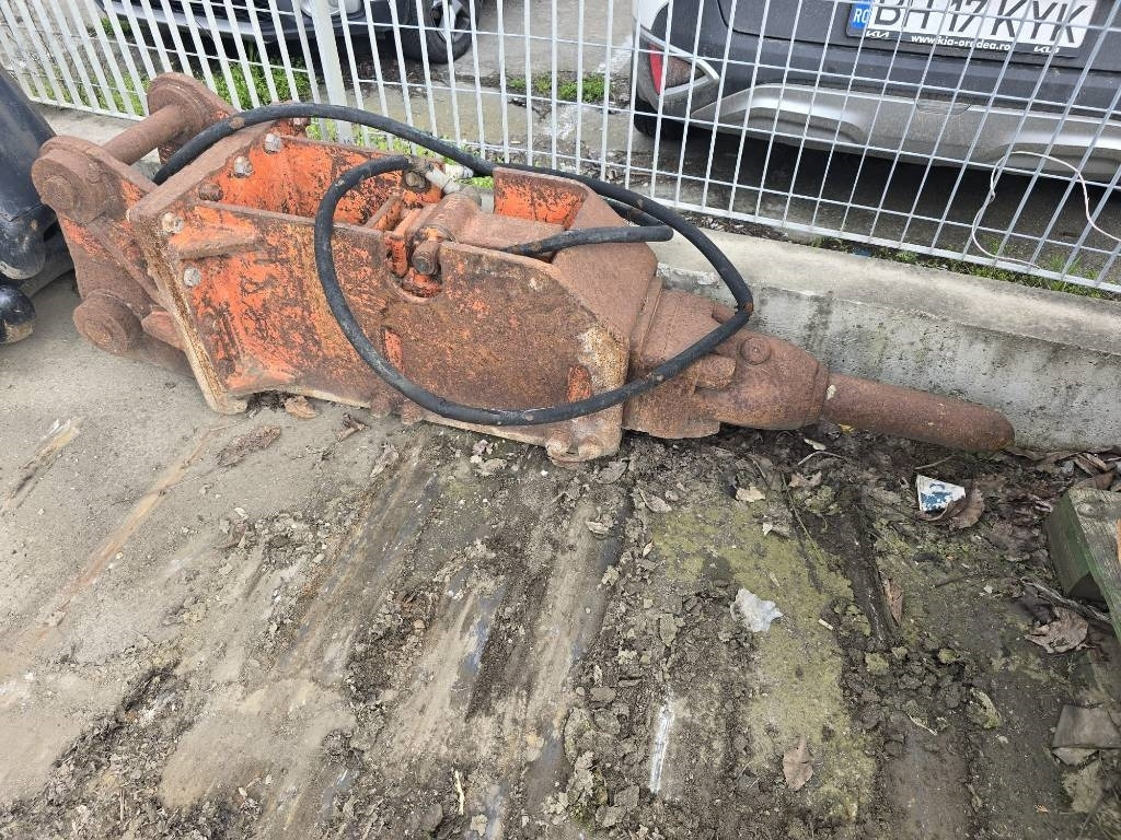 NPK 2T - Martillo hidráulico para Maquinaria de construcción: foto 1 NPK 2T - Martillo hidráulico para Maquinaria de construcción: foto 1