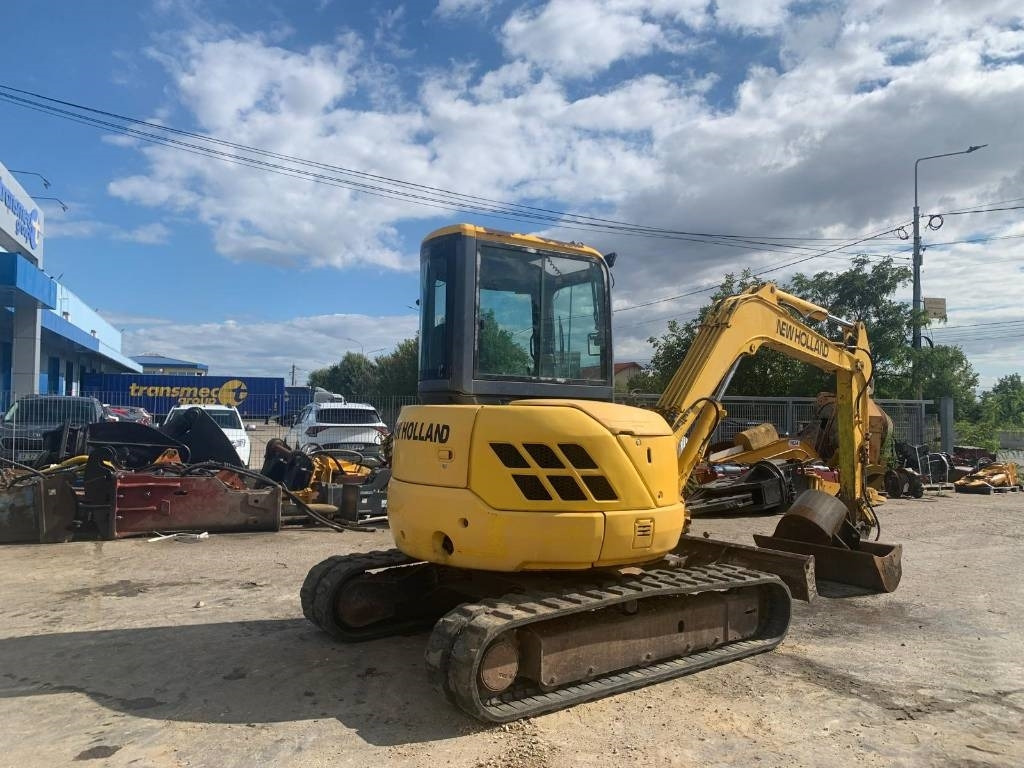 New Holland EH 45 - Miniexcavadora: foto 4 New Holland EH 45 - Miniexcavadora: foto 4