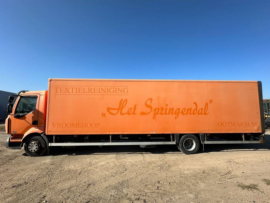 Renault Midlum 220 DCI - Camión caja cerrada: foto 4 Renault Midlum 220 DCI - Camión caja cerrada: foto 4