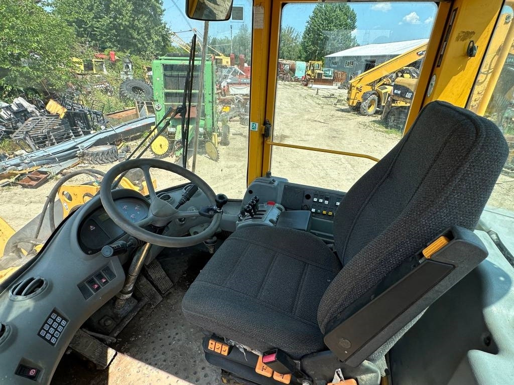 Cargadora de ruedas Volvo L 60 E: foto 11