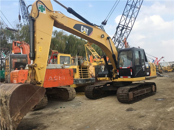 Caterpillar 320D2 - Excavadora de cadenas: foto 1 Caterpillar 320D2 - Excavadora de cadenas: foto 1
