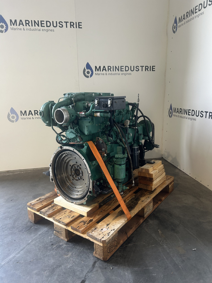 Volvo Penta D5A-T BA - Motor para Otros maquinaria: foto 2 Volvo Penta D5A-T BA - Motor para Otros maquinaria: foto 2