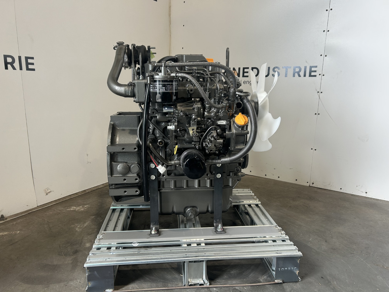 Yanmar 3TNV84T - Motor para Excavadora: foto 1 Yanmar 3TNV84T - Motor para Excavadora: foto 1