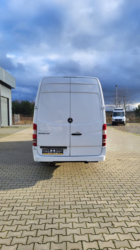 Mercedes-Benz Sprinter 518 CDI - 24 miejsca + 3 stojące - Autobús suburbano: foto 4 Mercedes-Benz Sprinter 518 CDI - 24 miejsca + 3 stojące - Autobús suburbano: foto 4