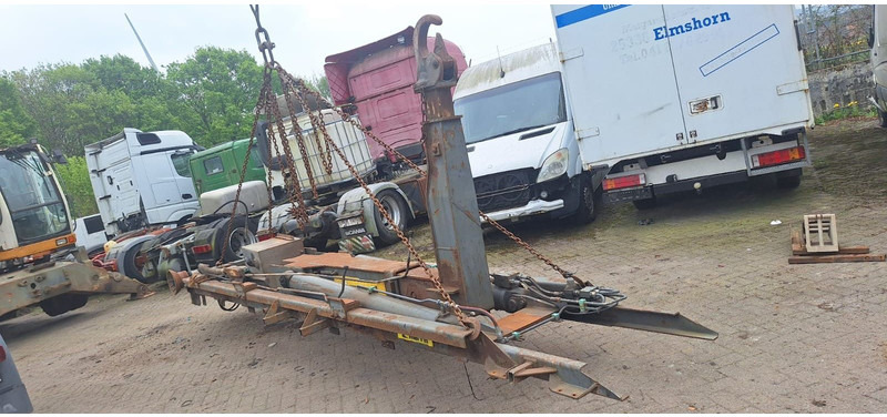 MARREL Aufbau Hakenabroller Marrel für 3Achser - Equipos de gancho multilift/ De cadena multilift: foto 1 MARREL Aufbau Hakenabroller Marrel für 3Achser - Equipos de gancho multilift/ De cadena multilift: foto 1