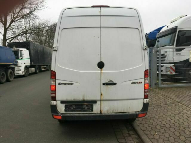 Mercedes-Benz 300-serie 313 cdi Sprinter German Truck - Furgón: foto 5 Mercedes-Benz 300-serie 313 cdi Sprinter German Truck - Furgón: foto 5
