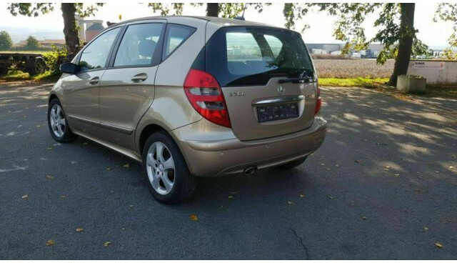 Mercedes-Benz A-Klasse 200 CDI - Hatchback: foto 3 Mercedes-Benz A-Klasse 200 CDI - Hatchback: foto 3