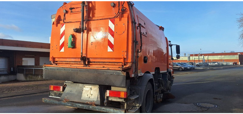 Mercedes-Benz Atego 1524 2 6-Zyl. 4x2 - Barredora vial: foto 4 Mercedes-Benz Atego 1524 2 6-Zyl. 4x2 - Barredora vial: foto 4