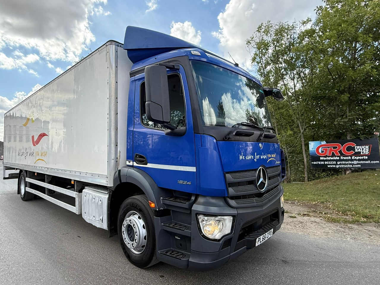 2016 Mercedes Antos 1824 Rigid Truck - Camión caja cerrada: foto 4 2016 Mercedes Antos 1824 Rigid Truck - Camión caja cerrada: foto 4