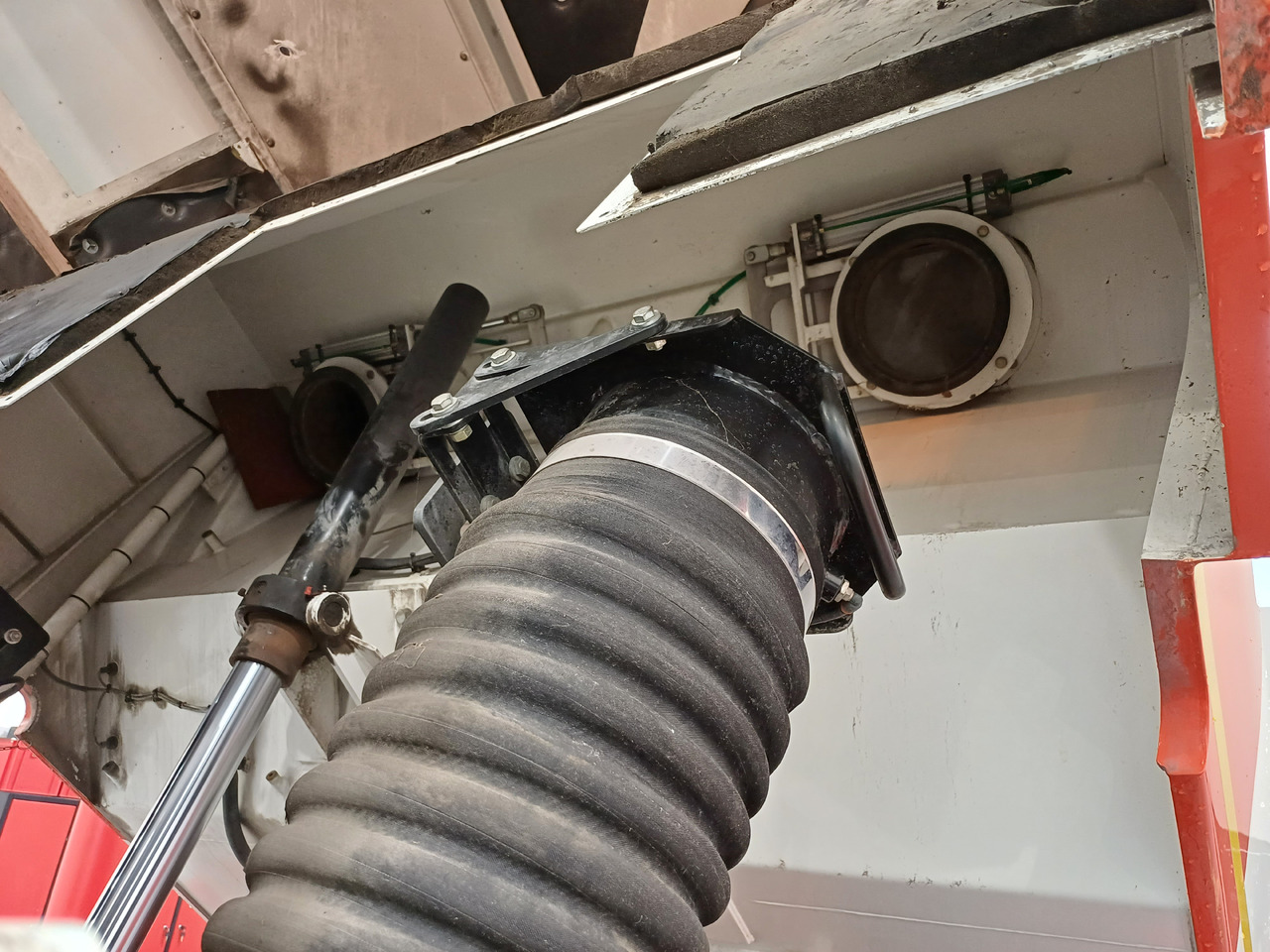 Barredora vial RENAULT D12 Zamiatarka Kehrmaschine 2 Motoren SEMAT Zoeller Szczotki L/R Euro 6 PM10 2017r: foto 18