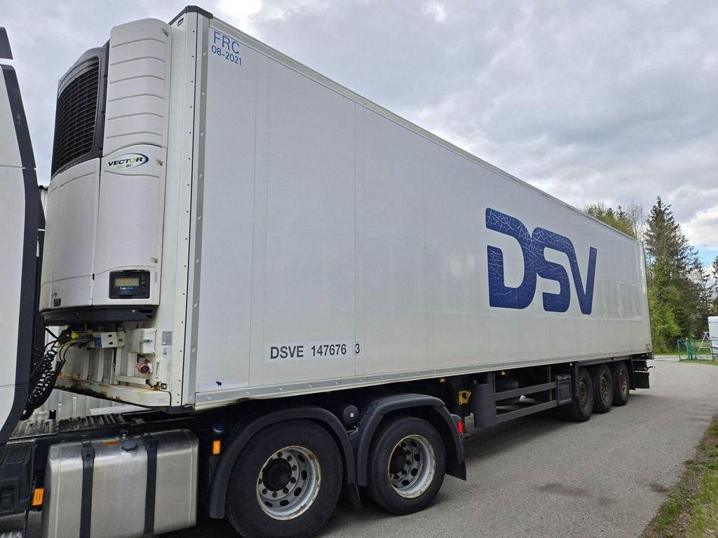 Schmitz Cargobull Sko 24/l-13.4 Fp 45 Cool CARRIER VECTOR 1950mt° - Semirremolque frigorífico: foto 1 Schmitz Cargobull Sko 24/l-13.4 Fp 45 Cool CARRIER VECTOR 1950mt° - Semirremolque frigorífico: foto 1