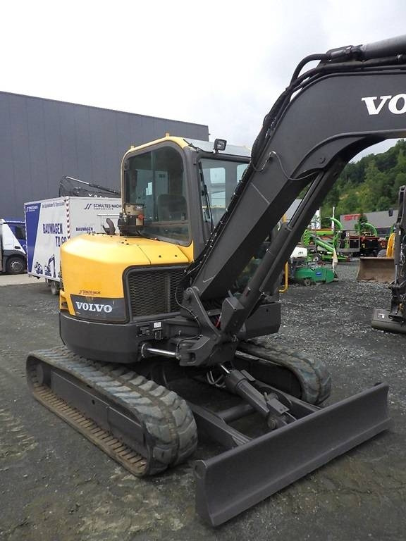 Volvo ECR 58 D mit Tiltrotator Steelwrist  - Miniexcavadora: foto 4 Volvo ECR 58 D mit Tiltrotator Steelwrist  - Miniexcavadora: foto 4