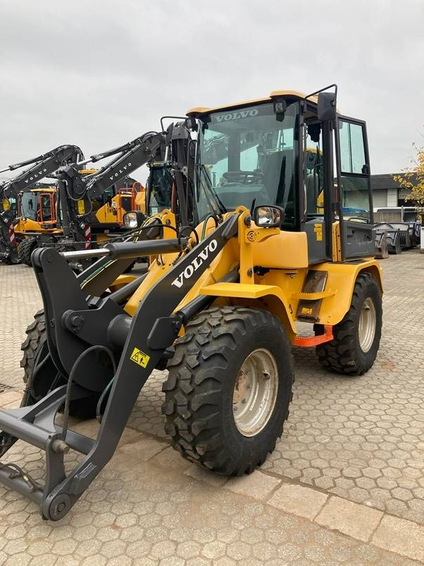 Volvo L 35 G - Cargadora de ruedas: foto 1 Volvo L 35 G - Cargadora de ruedas: foto 1