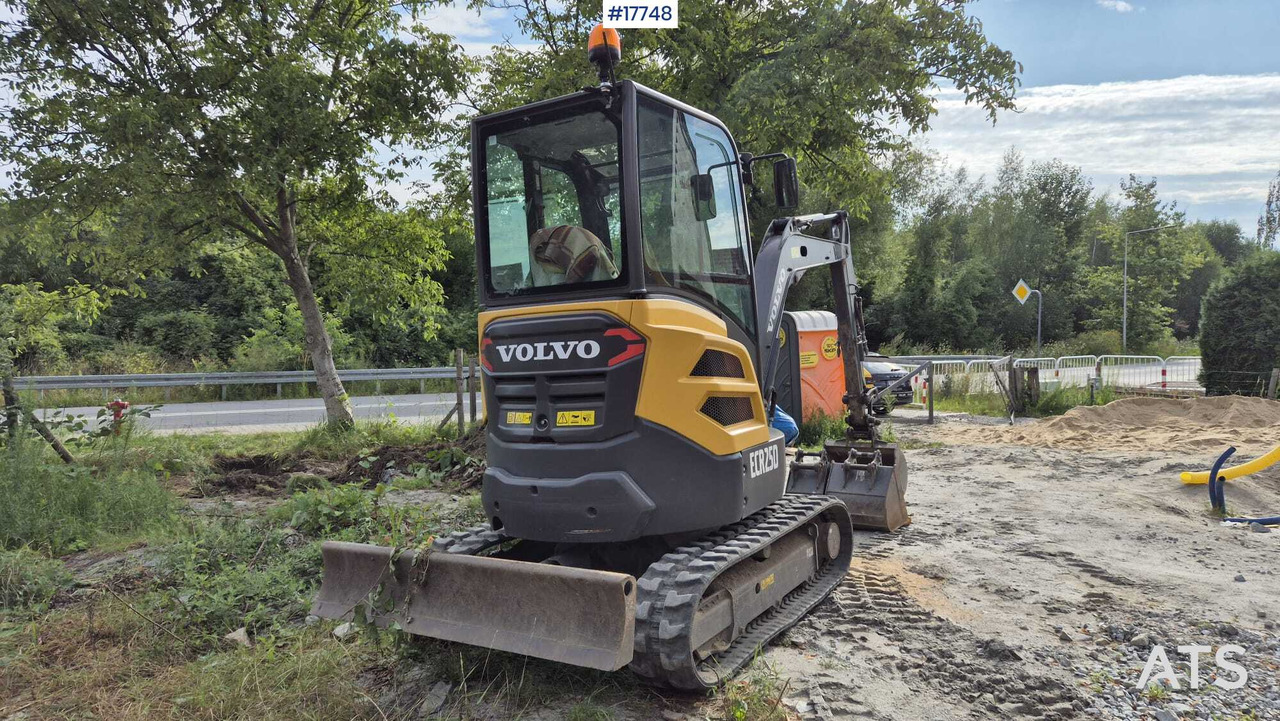 VOLVO ECR25D Mini Crawler Excavator (2021) - Miniexcavadora: foto 5 VOLVO ECR25D Mini Crawler Excavator (2021) - Miniexcavadora: foto 5