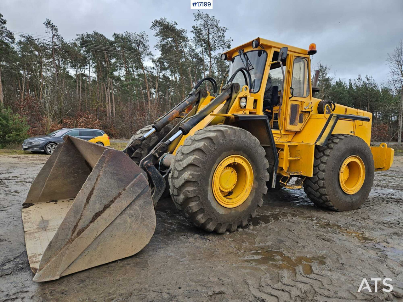 Wheel loader VOLVO 4500 (1984) - Cargadora de ruedas: foto 1 Wheel loader VOLVO 4500 (1984) - Cargadora de ruedas: foto 1