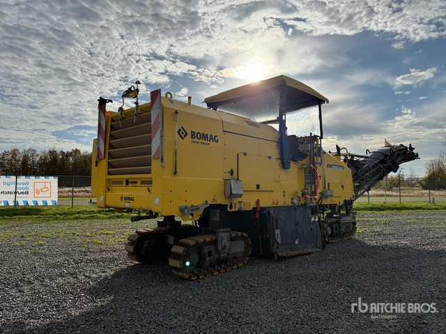 2016 Bomag BM2000/60-2 Asfalteer frees machine - Fresadora en frío: foto 4 2016 Bomag BM2000/60-2 Asfalteer frees machine - Fresadora en frío: foto 4