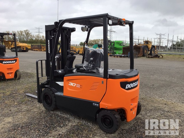 2023 Doosan B30X-7 PLUS 3000 kg (Unused) Electric Forklift - Carretilla elevadora eléctrica: foto 4 2023 Doosan B30X-7 PLUS 3000 kg (Unused) Electric Forklift - Carretilla elevadora eléctrica: foto 4