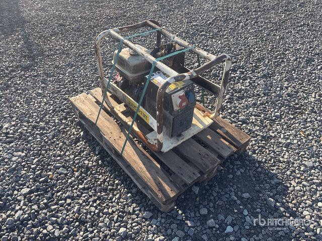 Sdmo R7.5T Generator Set - Generador industriale: foto 2 Sdmo R7.5T Generator Set - Generador industriale: foto 2