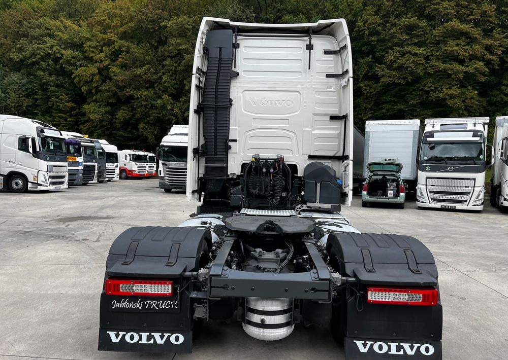 Volvo FH500 // Zamiana na starszy //New Face // Low Deck // Full Led // ACC // Globe XL // ParkClima // Zamiana za starszy - Cabeza tractora: foto 4 Volvo FH500 // Zamiana na starszy //New Face // Low Deck // Full Led // ACC // Globe XL // ParkClima // Zamiana za starszy - Cabeza tractora: foto 4