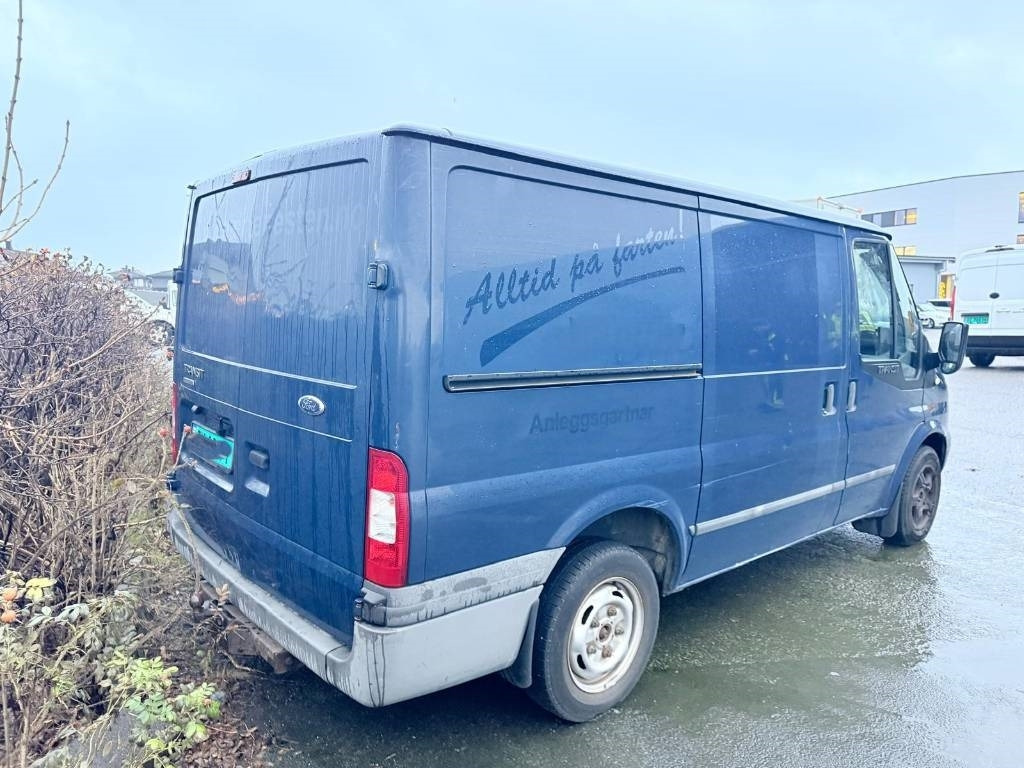 Ford Transit - Furgón: foto 3 Ford Transit - Furgón: foto 3