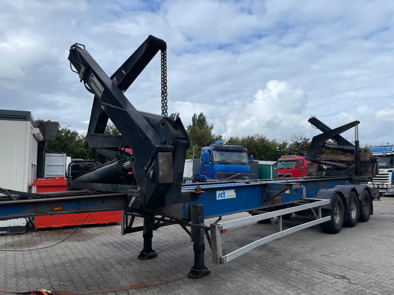 Hammar 151 HS side loader - Semirremolque portacontenedore/ Intercambiable: foto 1 Hammar 151 HS side loader - Semirremolque portacontenedore/ Intercambiable: foto 1