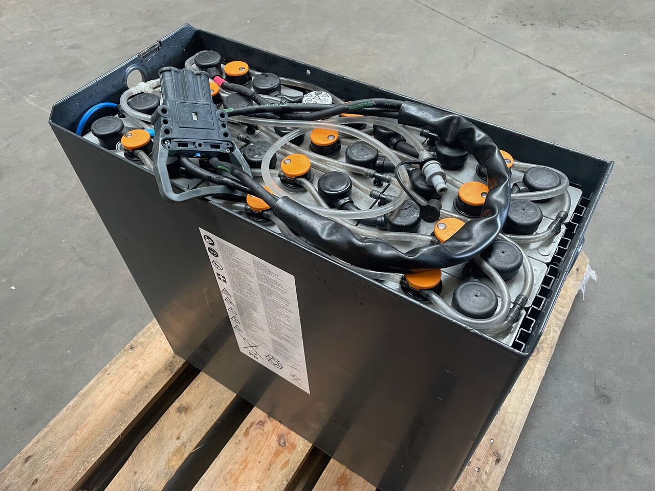 Hawker 24 Volt I 3 PZS 375 - Acumulador para Equipo de manutención: foto 1 Hawker 24 Volt I 3 PZS 375 - Acumulador para Equipo de manutención: foto 1