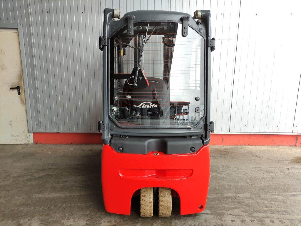 Linde E16-02-386 - Carretilla elevadora eléctrica: foto 4 Linde E16-02-386 - Carretilla elevadora eléctrica: foto 4